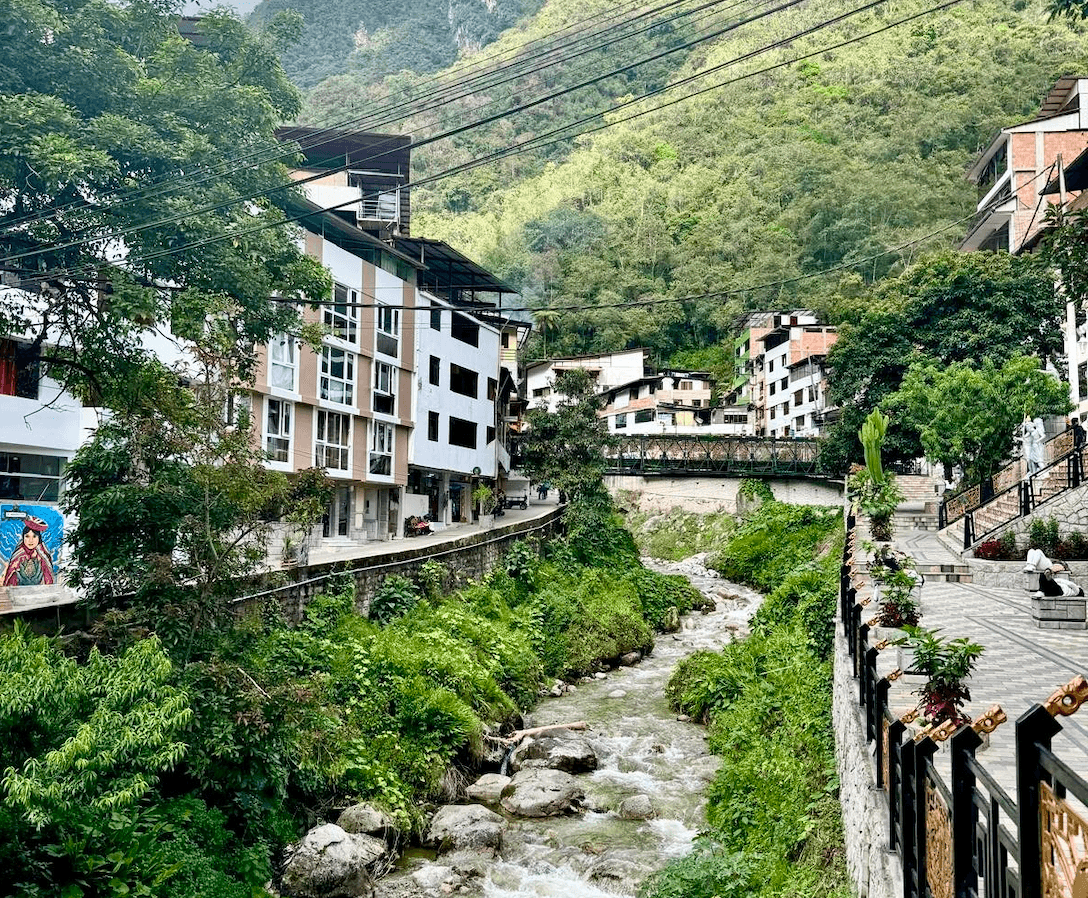 Vegan Food in Aguas Calientes: Is It Vegan-Friendly? Where to Eat Well